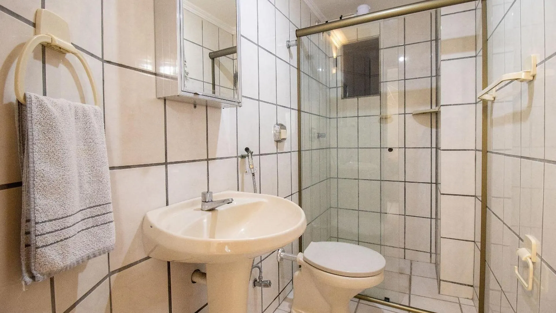 Bk83 - 2 Dorm Climatizados, Garagem, Prox Calcadao Daire Balneario Camboriu