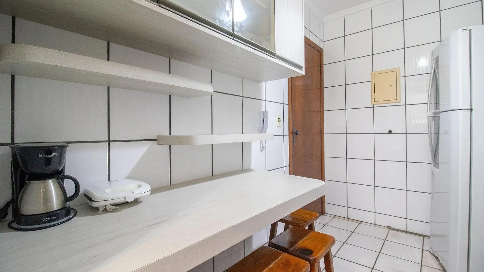 Bk83 - 2 Dorm Climatizados, Garagem, Prox Calcadao Daire Balneario Camboriu