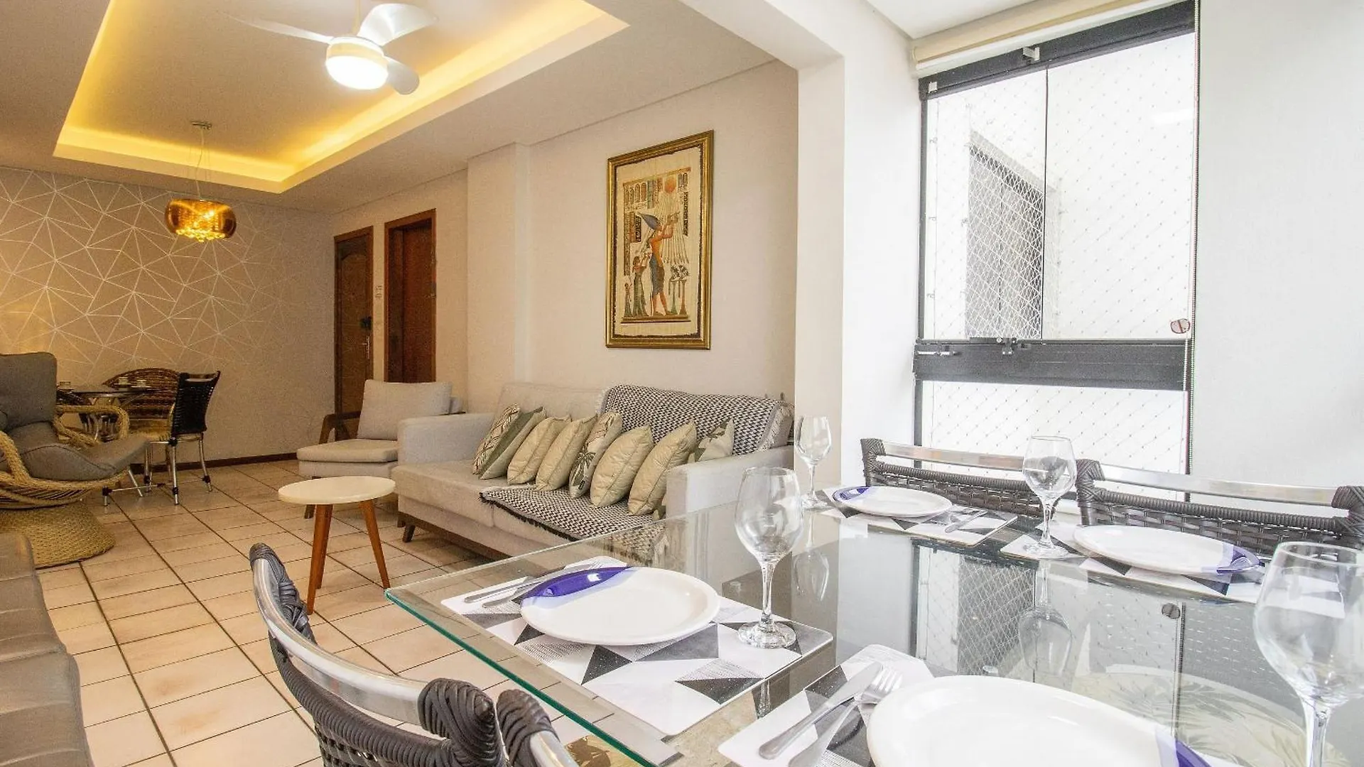 Bk83 - 2 Dorm Climatizados, Garagem, Prox Calcadao Daire Balneario Camboriu
