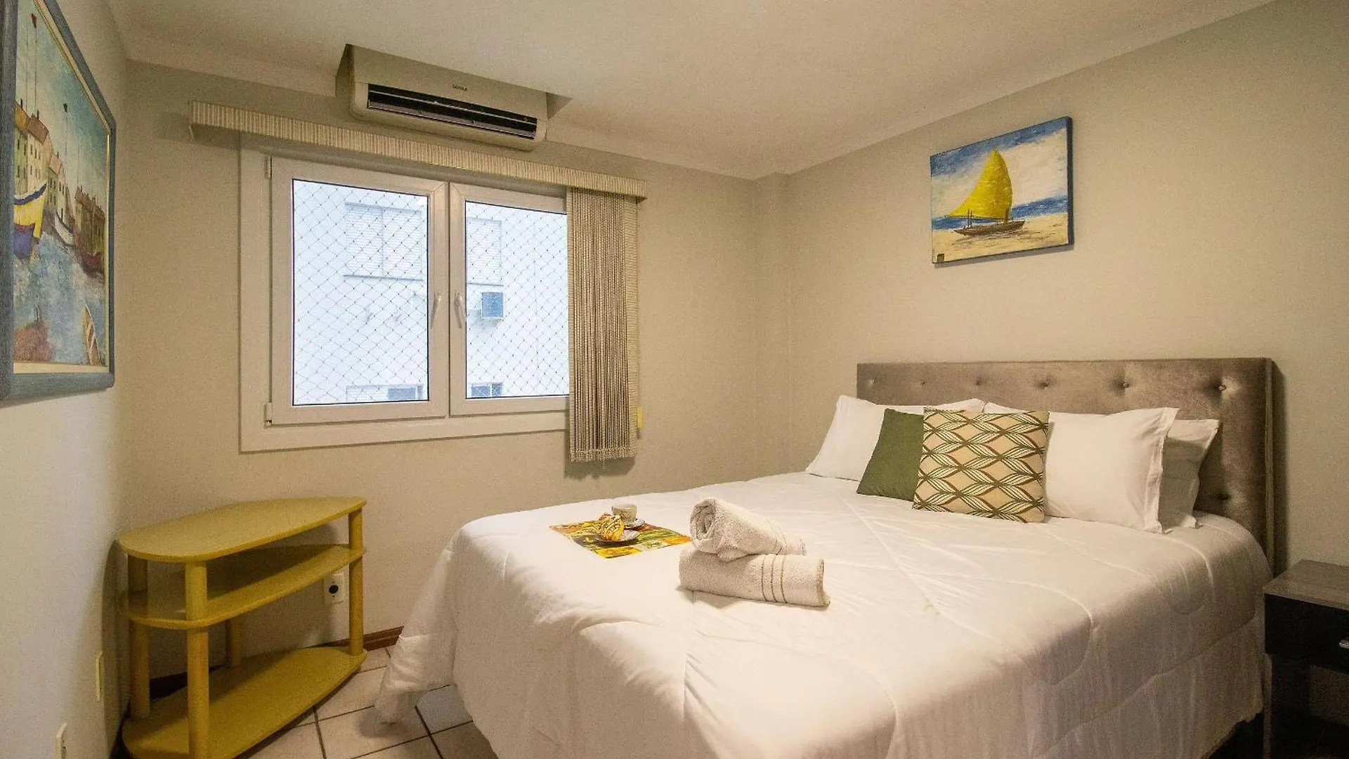 Bk83 - 2 Dorm Climatizados, Garagem, Prox Calcadao Daire Balneario Camboriu